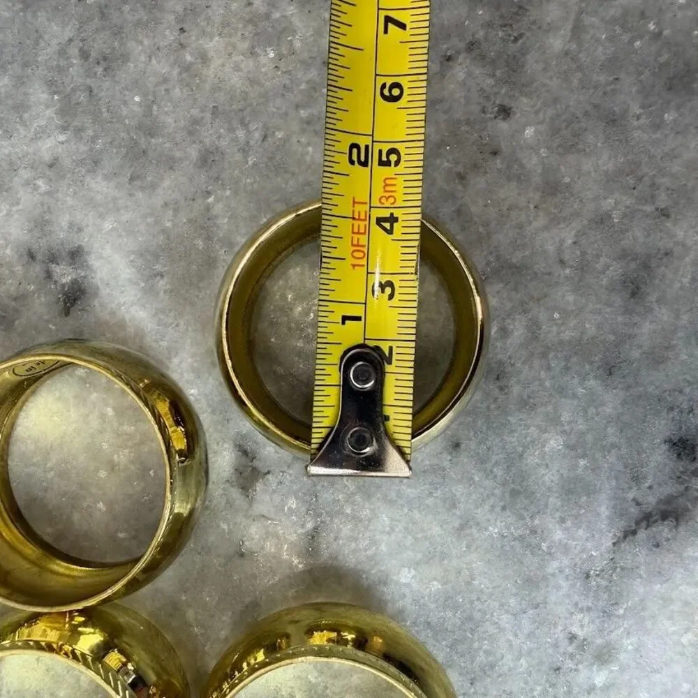 Set of 12 Vintage Polished Brass Napkin Rings with Gadroon Twisted Rope Edge